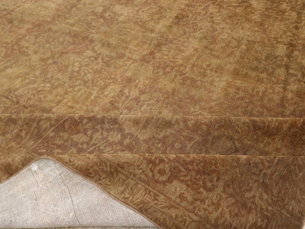 Antique Indian Lahore Oversize Carpet, No.17203 - Staging