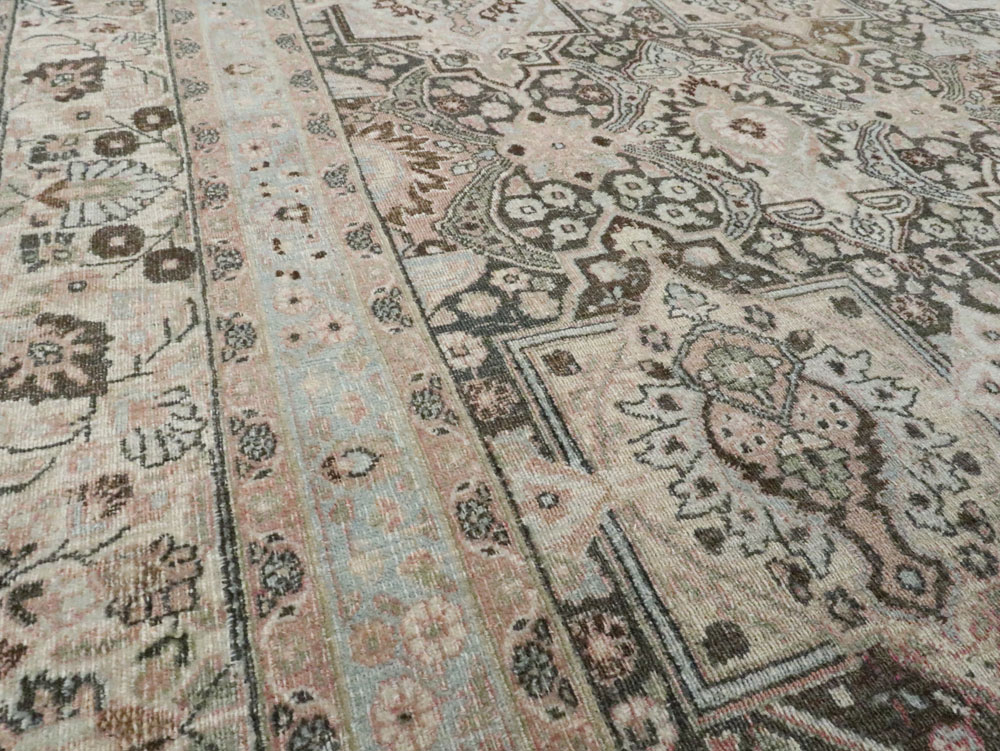 Antique Persian Dorokhsh Carpet, No.17225 - Staging