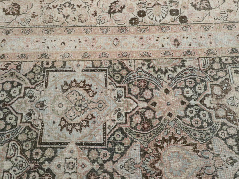 Antique Persian Dorokhsh Carpet, No.17225 - Staging