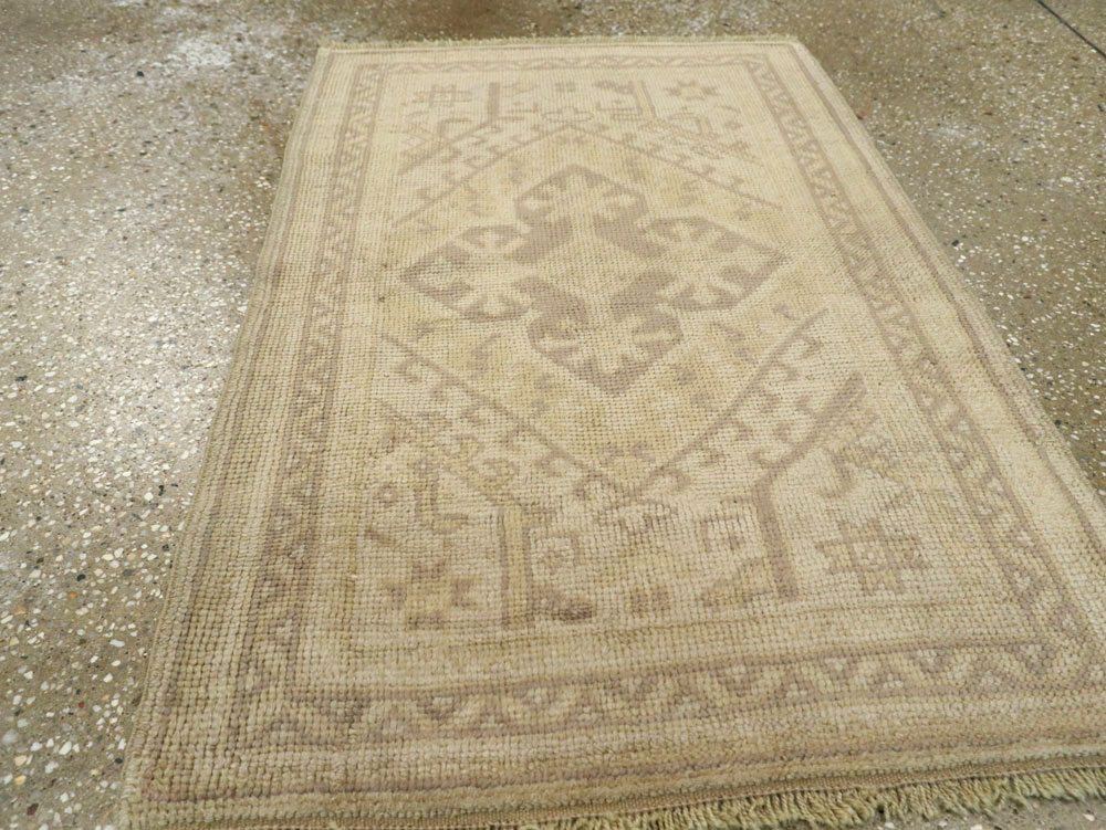 Antique Turkish Oushak Rug, No.17227 - Staging