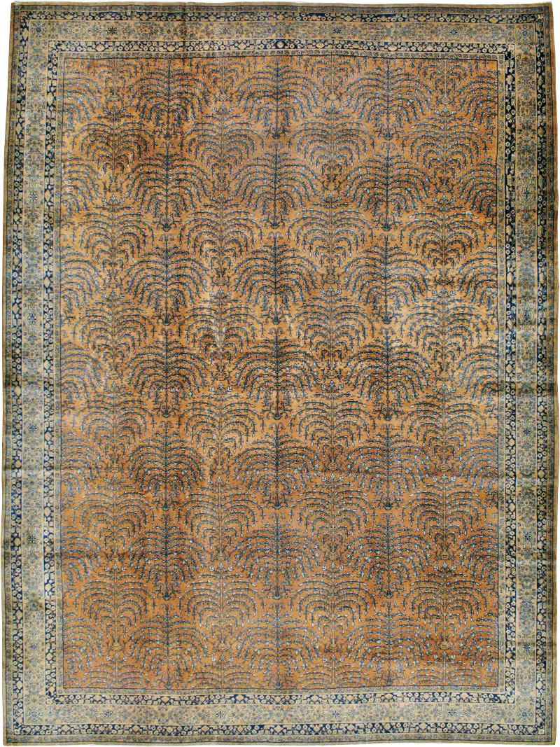 Vintage Indian Lahore Carpet, No.17253 - Staging