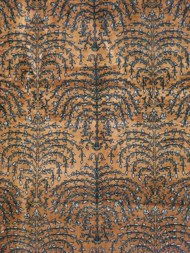 Vintage Indian Lahore Carpet, No.17253 - Staging