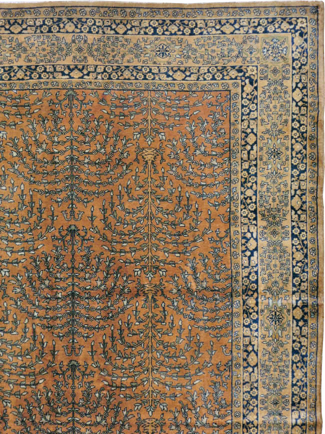 Vintage Indian Lahore Carpet, No.17253 - Staging