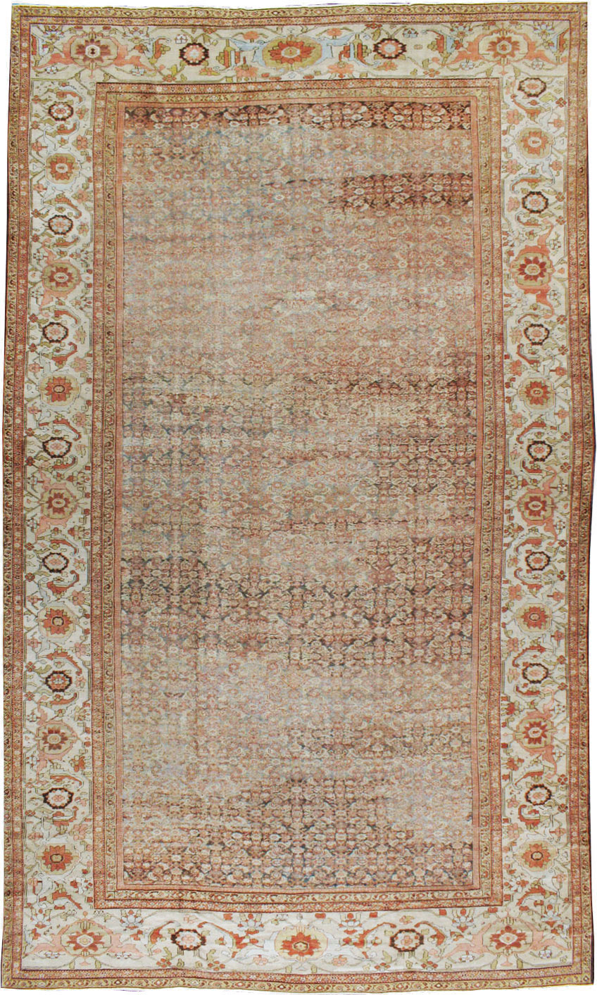 Antique Persian Sultanabad Carpet, No.17262 - Staging