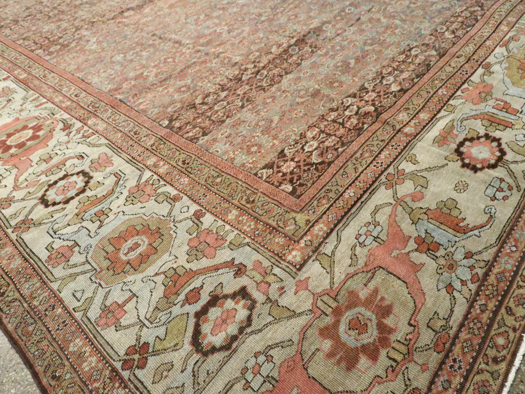 Antique Persian Sultanabad Carpet, No.17262 - Staging