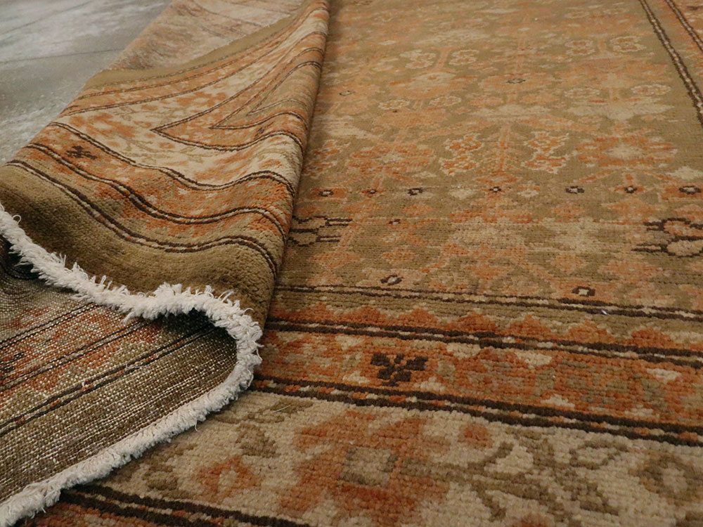 Antique Persian Malayer Rug, No.17278 - Staging