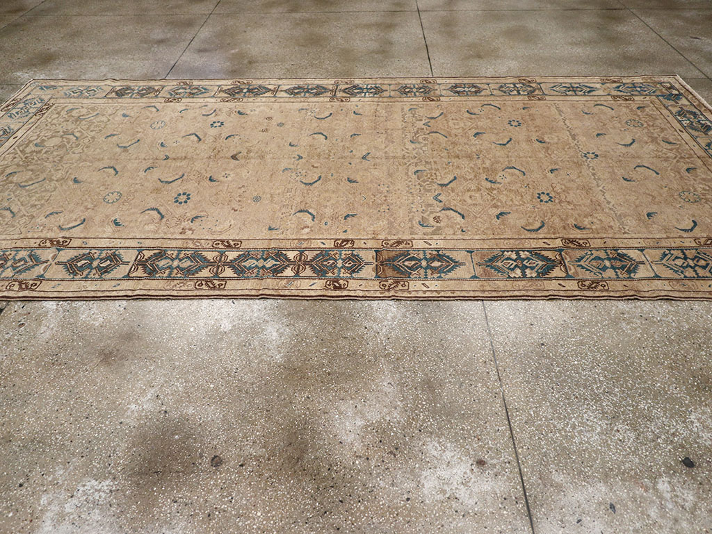 Antique Persian Malayer Rug, No.17313 - Staging