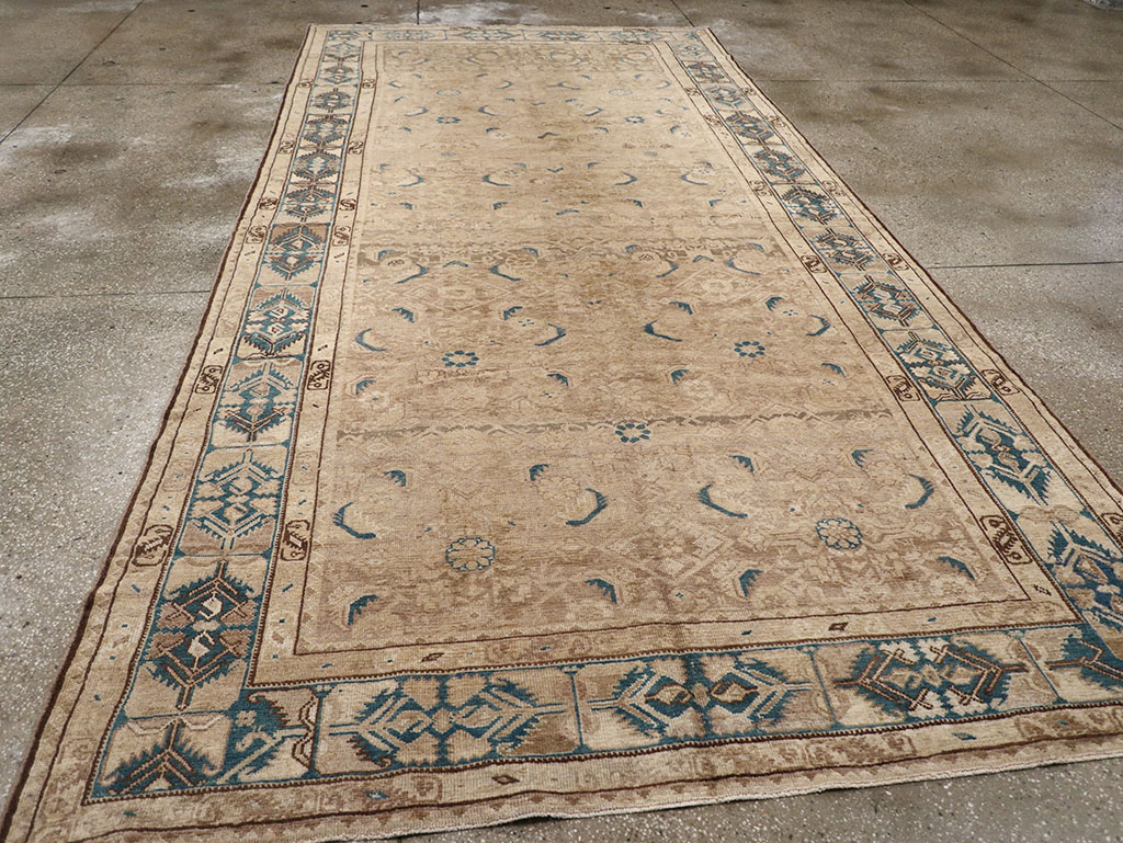 Antique Persian Malayer Rug, No.17313 - Staging