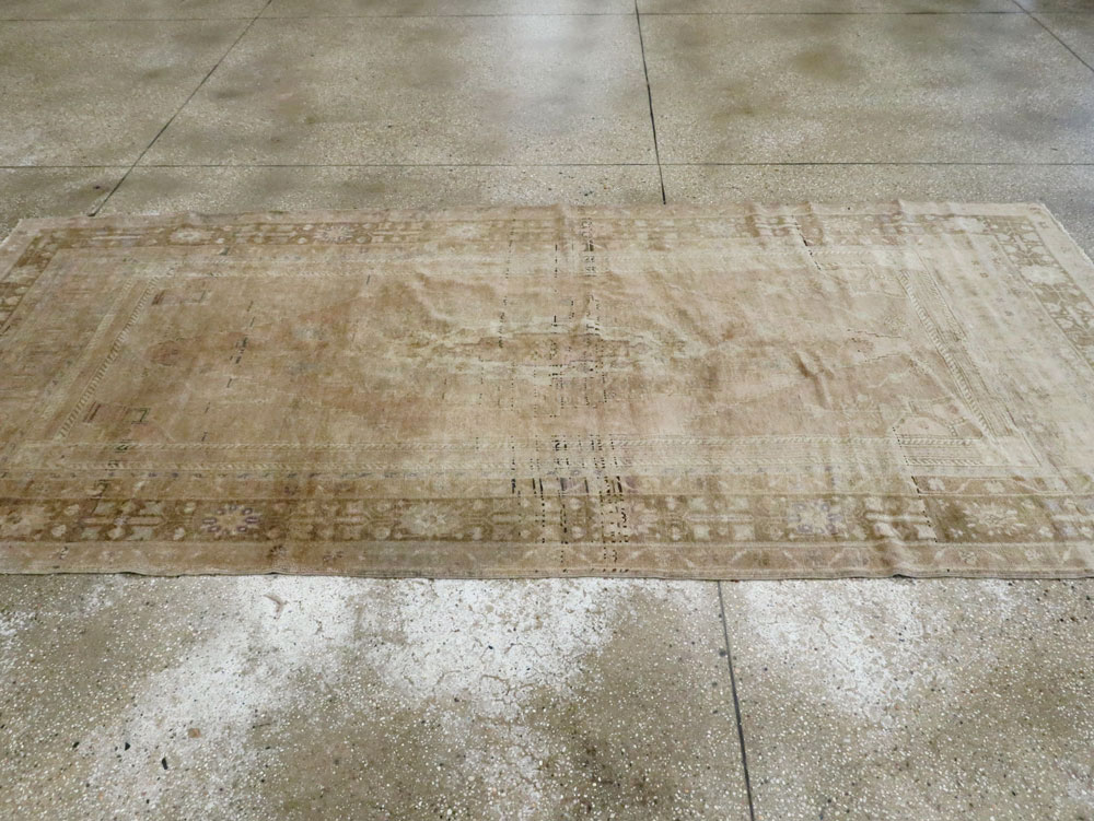 Antique Turkish Oushak Carpet, No.17323 - Staging