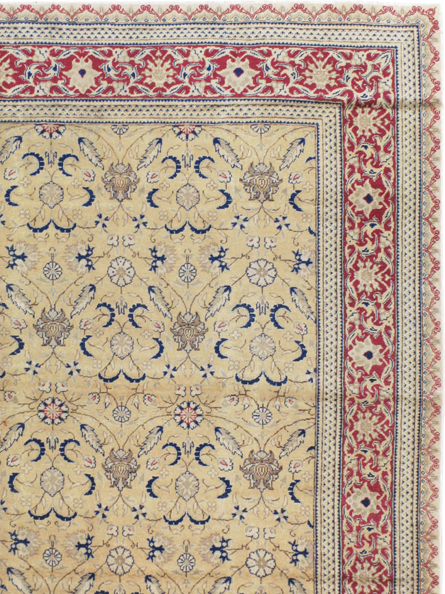 Vintage Turkish Sivas Carpet, No.17338 - Staging