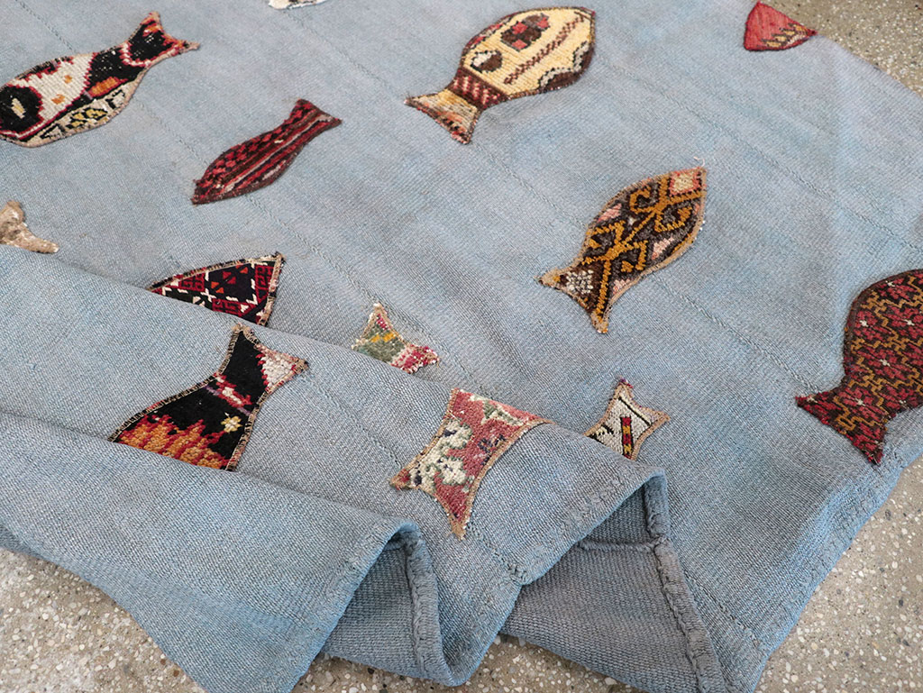 Contemporary Turkish Kilim Accent Rug, No.17367 - Staging