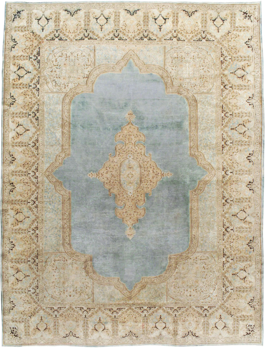 Vintage Persian Kerman Carpet, No.17368 - Staging