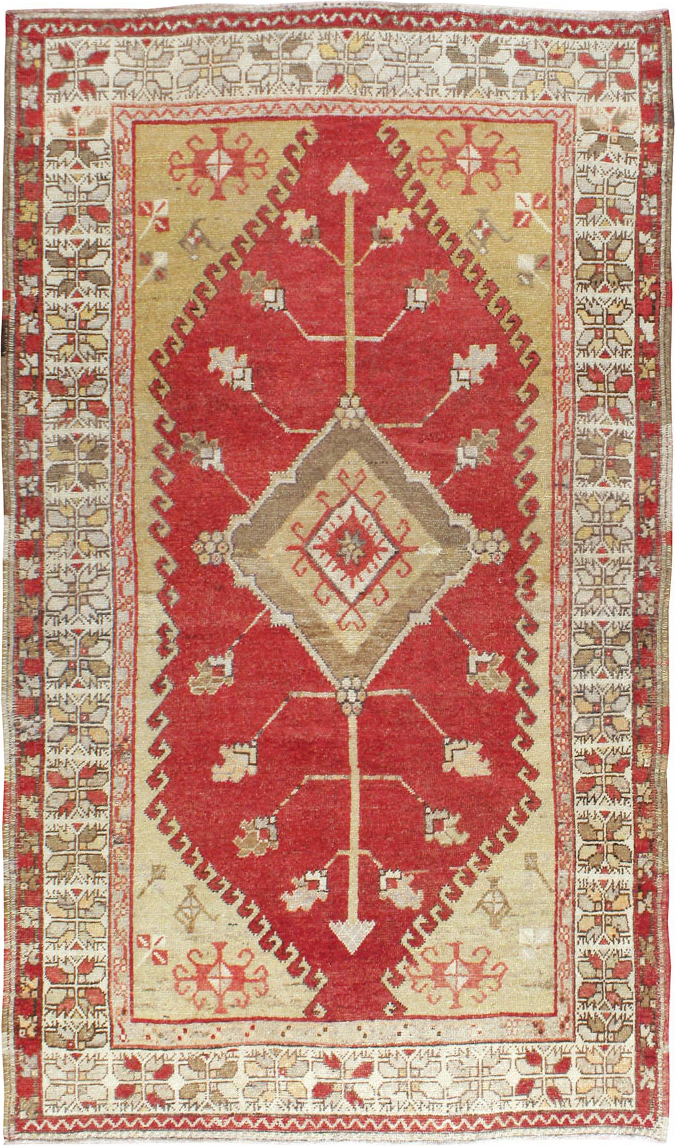 Antique Oushak Carpet, No.17376 - Staging