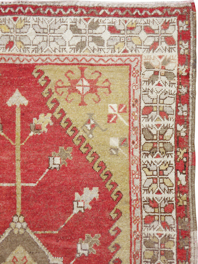 Antique Oushak Carpet, No.17376 - Staging