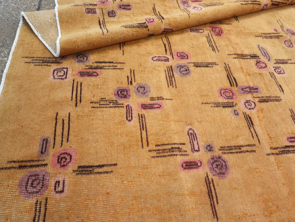 Vintage Turkish Anatolian Carpet, No.17380 - Staging