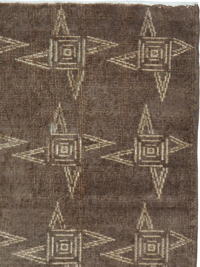 Vintage Turkish Anatolian Rug, No.17381 - Staging