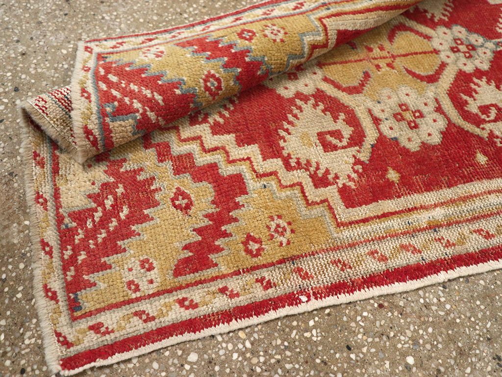 Antique Turkish Oushak Rug, No.17406 - Staging