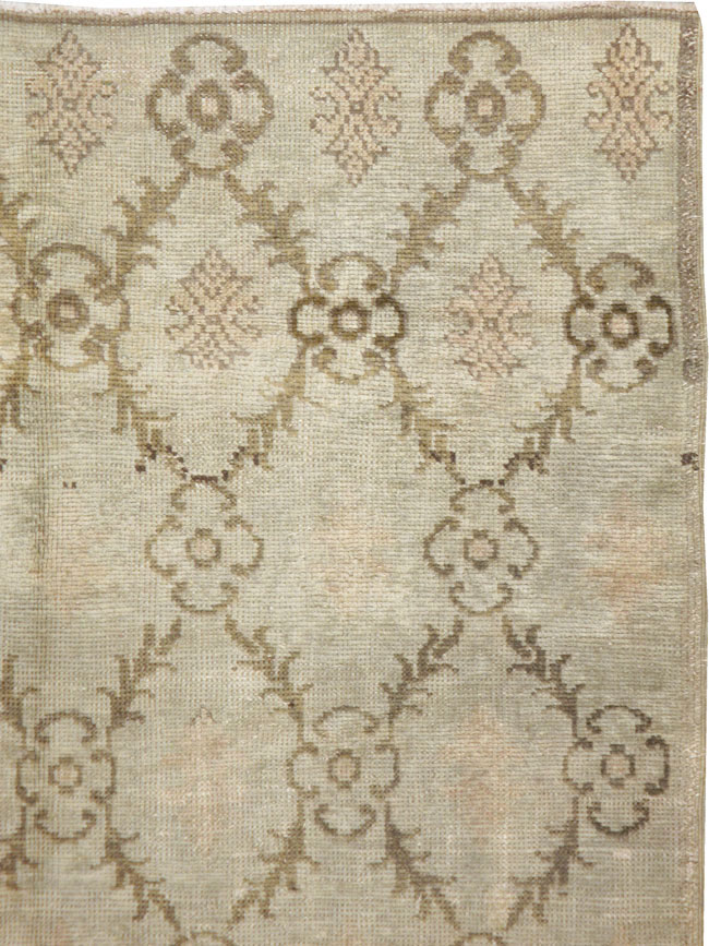 Vintage Turkish Anatolian Rug, No.17435 - Staging