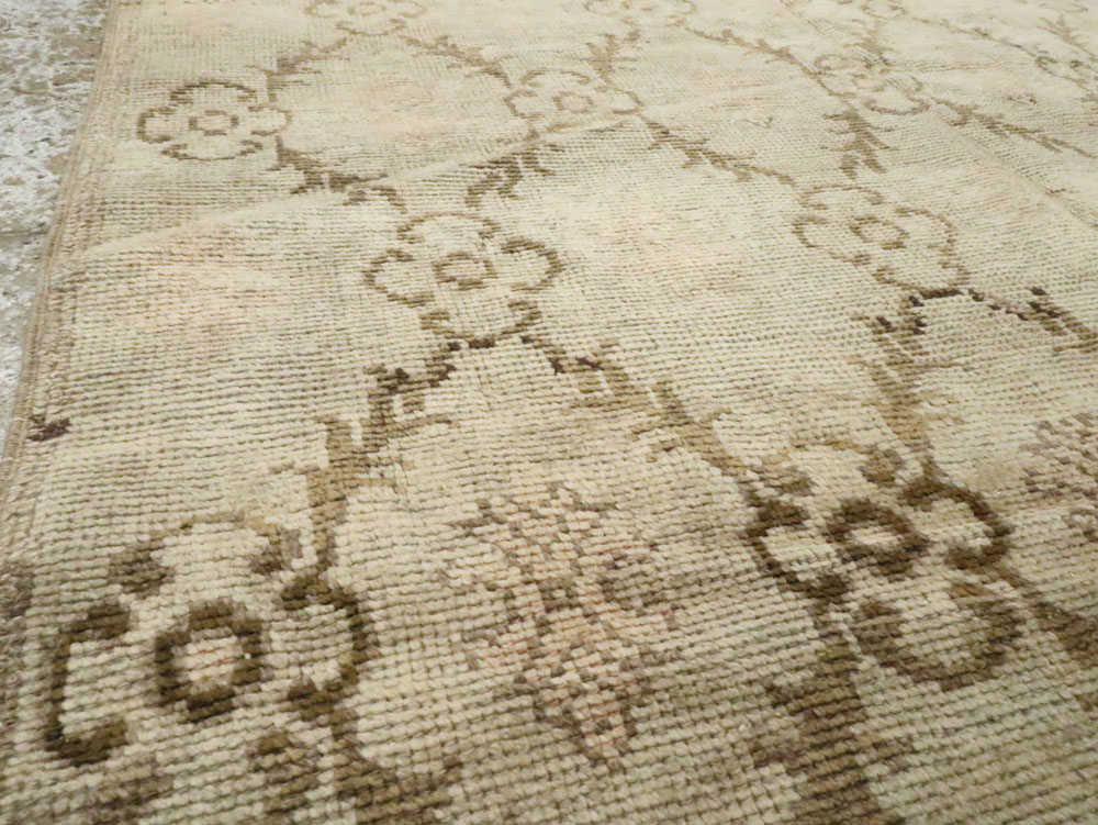 Vintage Turkish Anatolian Rug, No.17435 - Staging