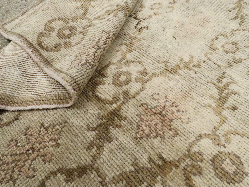 Vintage Turkish Anatolian Rug, No.17435 - Staging