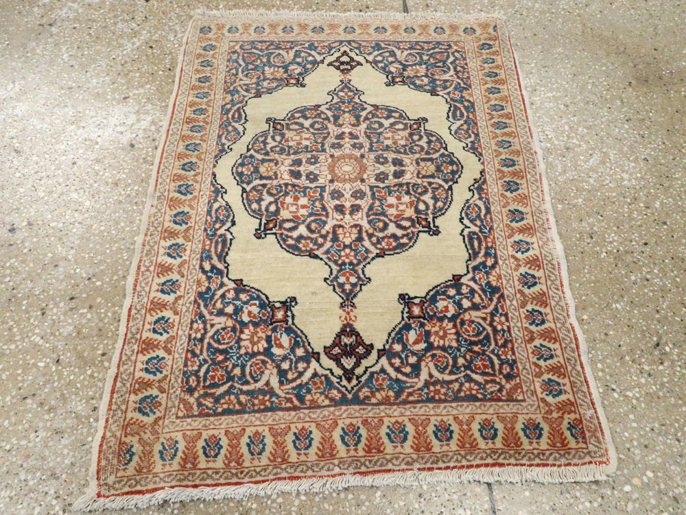 Antique Persian Tabriz Hagi Jalili Rug, No.17476 - Staging