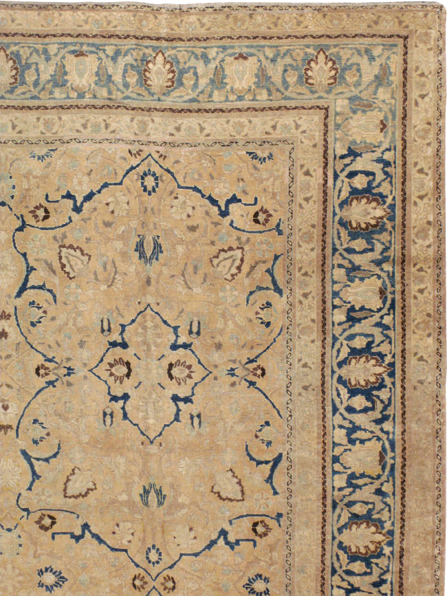 Antique Persian Tabriz Carpet, No.17479 - Staging