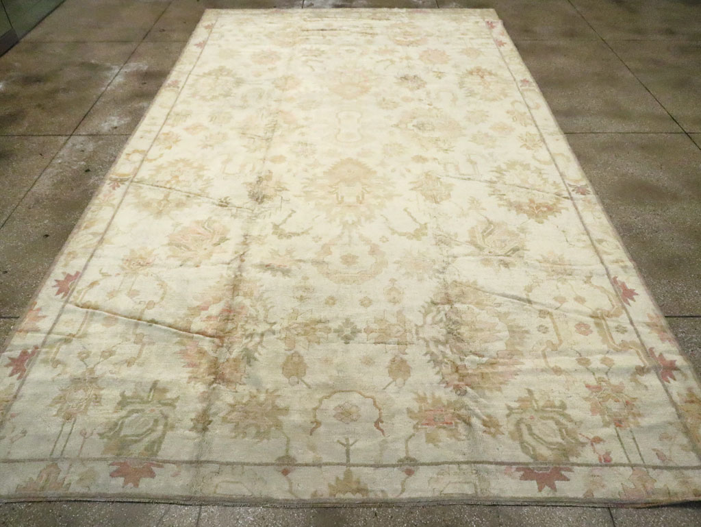 Antique Turkish Oushak Carpet, No.17490 - Staging