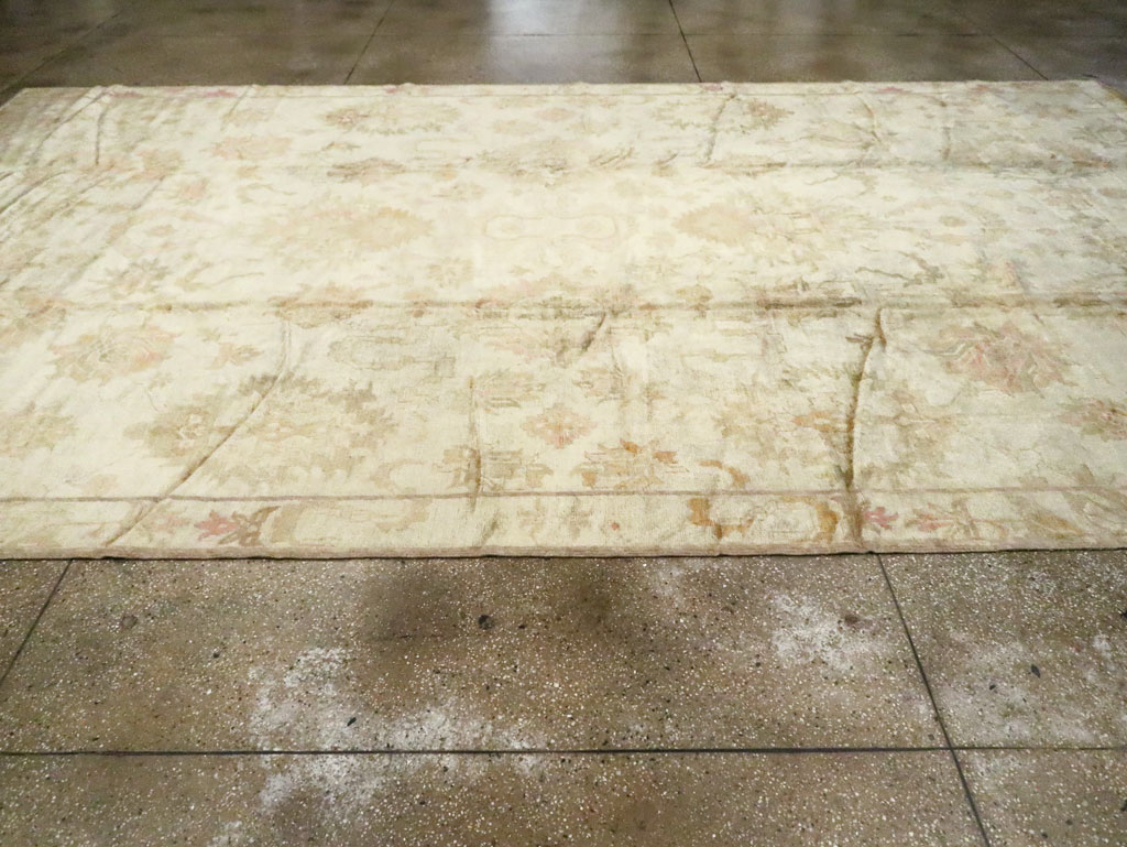 Antique Turkish Oushak Carpet, No.17490 - Staging