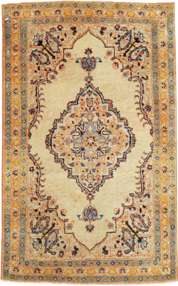 Antique Persian Tabriz Hagi Jalili Rug, No.17503 - Staging