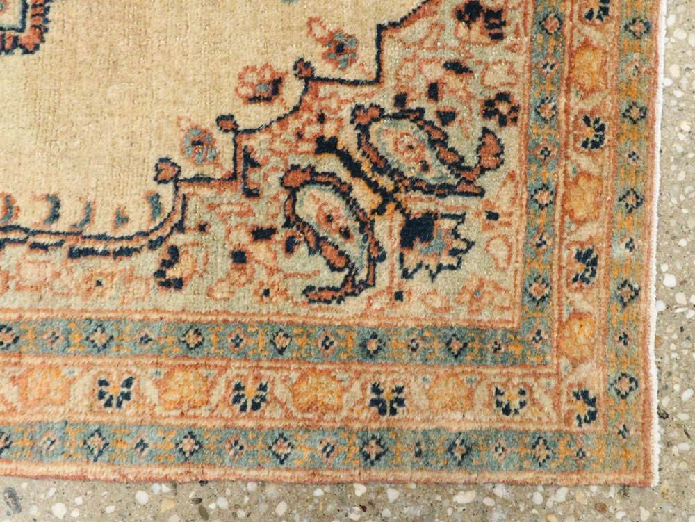 Antique Persian Tabriz Hagi Jalili Rug, No.17503 - Staging