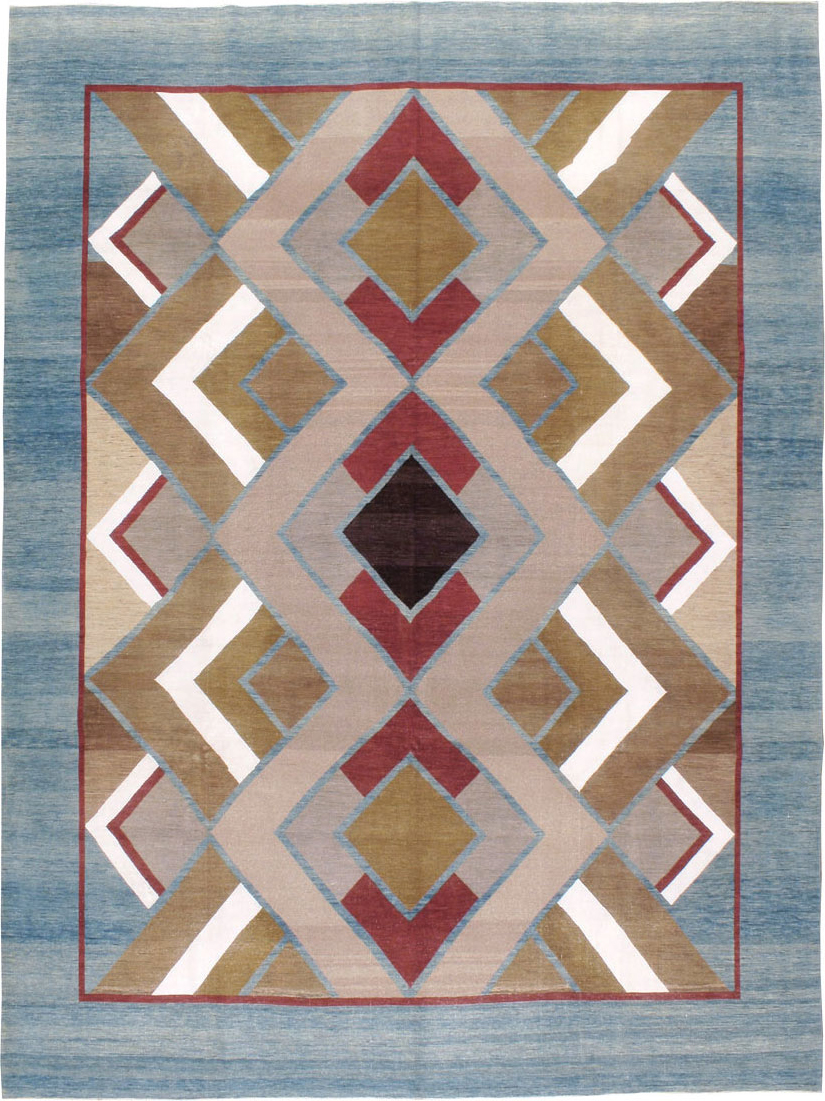 Modernist Persian Tabriz Carpet, No.17507 - Staging