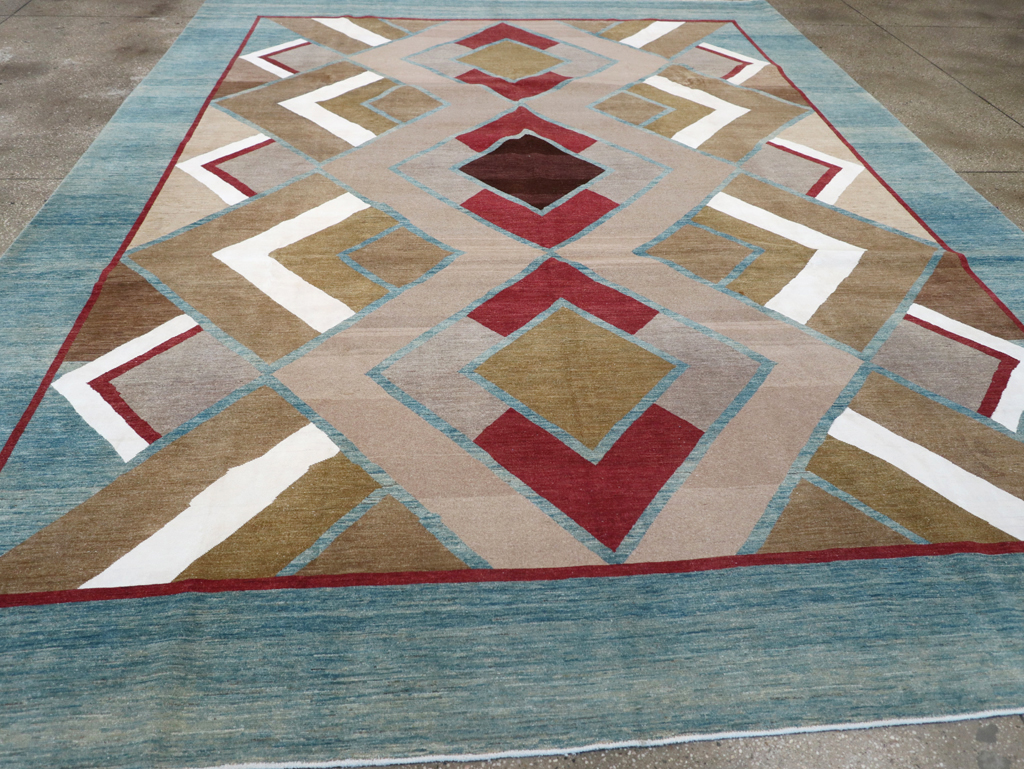 Modernist Persian Tabriz Carpet, No.17507 - Staging