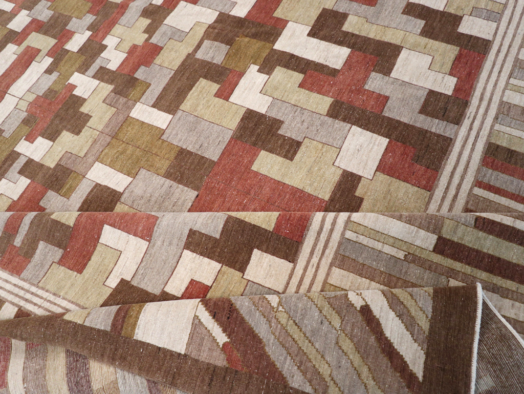 Modernist Persian Tabriz  Carpet, No.17508 - Staging