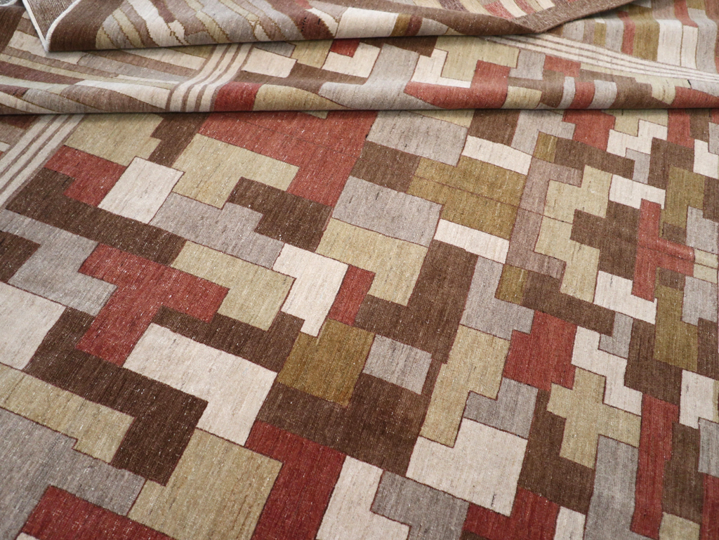 Modernist Persian Tabriz  Carpet, No.17508 - Staging