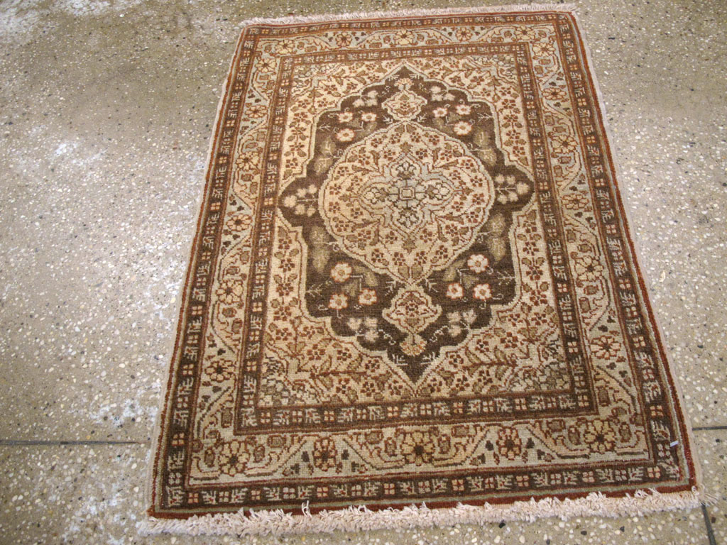 Antique Persian Tabriz Hagi Jalili Rug (Pair: 2 of 2), No.17519 - Staging