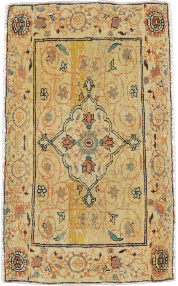 Antique Persian Tabriz Hagi Jalili Rug, No.17541 - Staging