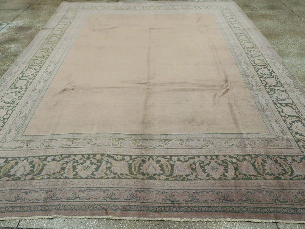 Antique Indian Agra Carpet, No.17547 - Staging
