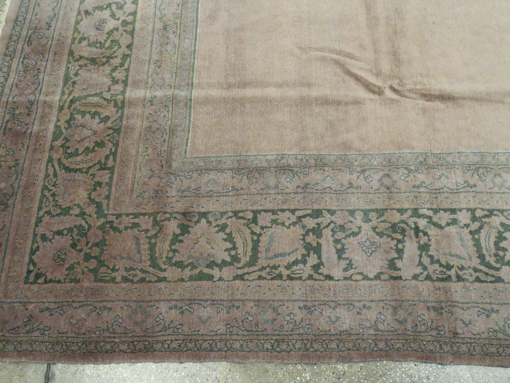Antique Indian Agra Carpet, No.17547 - Staging