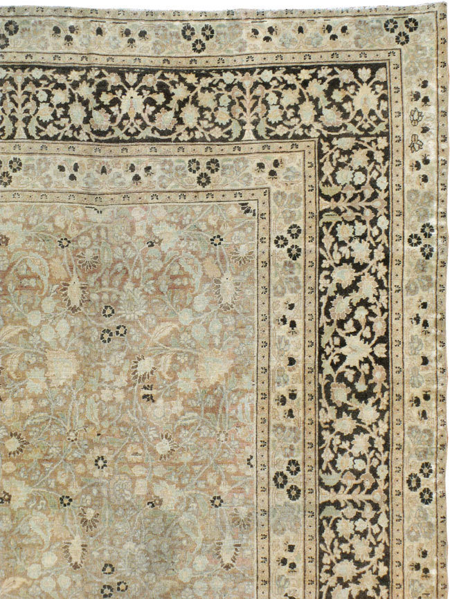 ANtique Persian Mashad Carpet, No.17550 - Staging