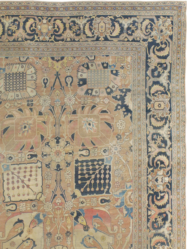 Antique Persian Tabriz Hagi Jalili Carpet, No.17551 - Staging