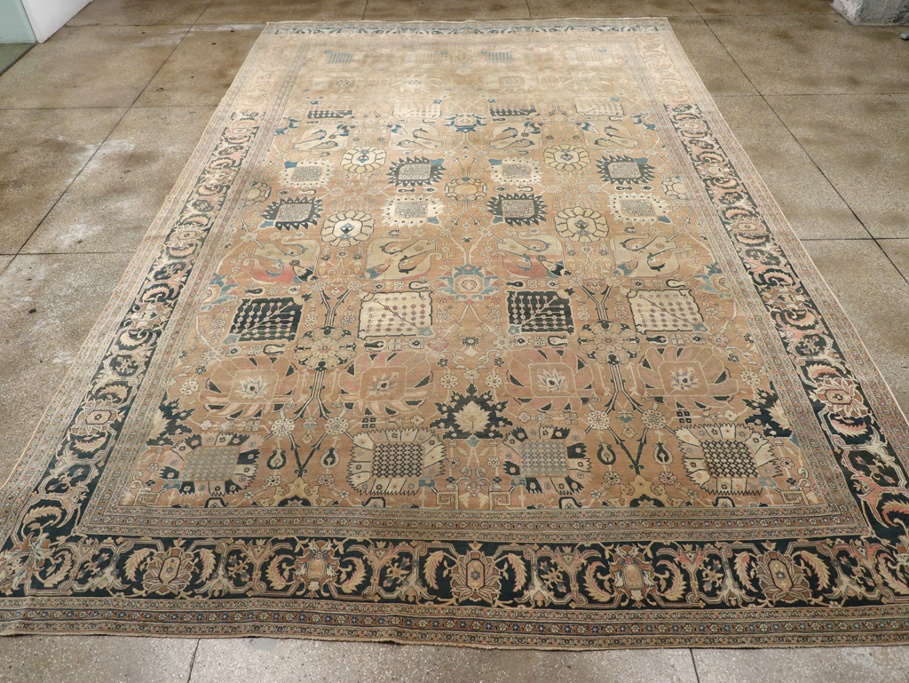 Antique Persian Tabriz Hagi Jalili Carpet, No.17551 - Staging