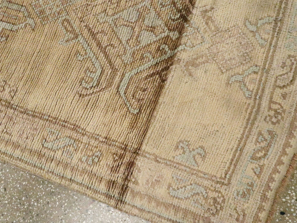 Antique Turkish Oushak Runner, No.17555 - Staging