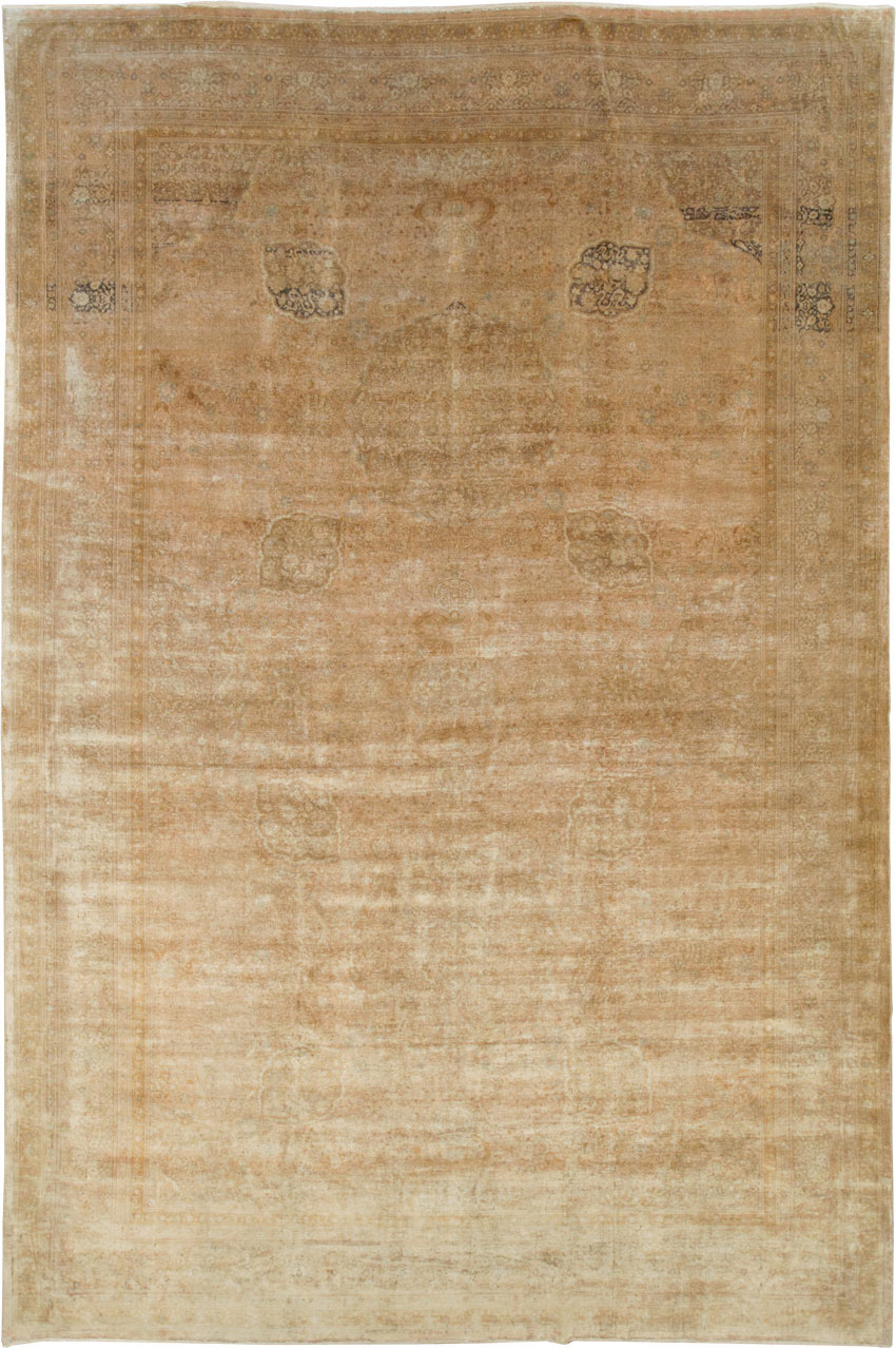 Antique Turkish Sivas Carpet, No.17556 - Staging