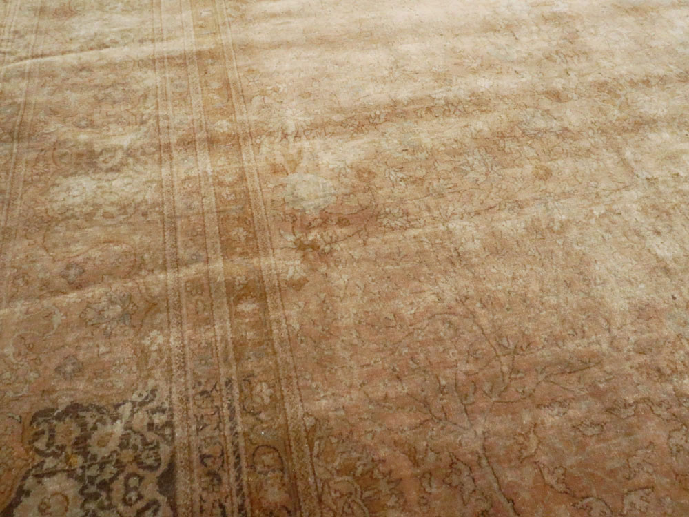 Antique Turkish Sivas Carpet, No.17556 - Staging