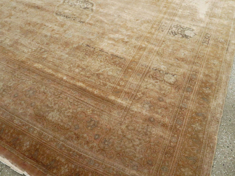 Antique Turkish Sivas Carpet, No.17556 - Staging