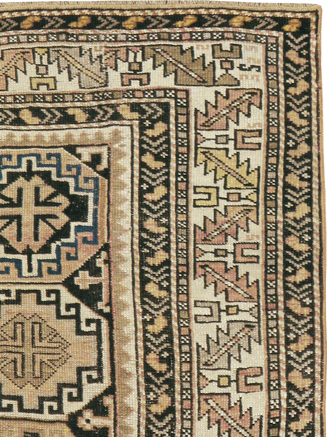 Antique Caucasian Shirvan Rug, No.17560 - Staging