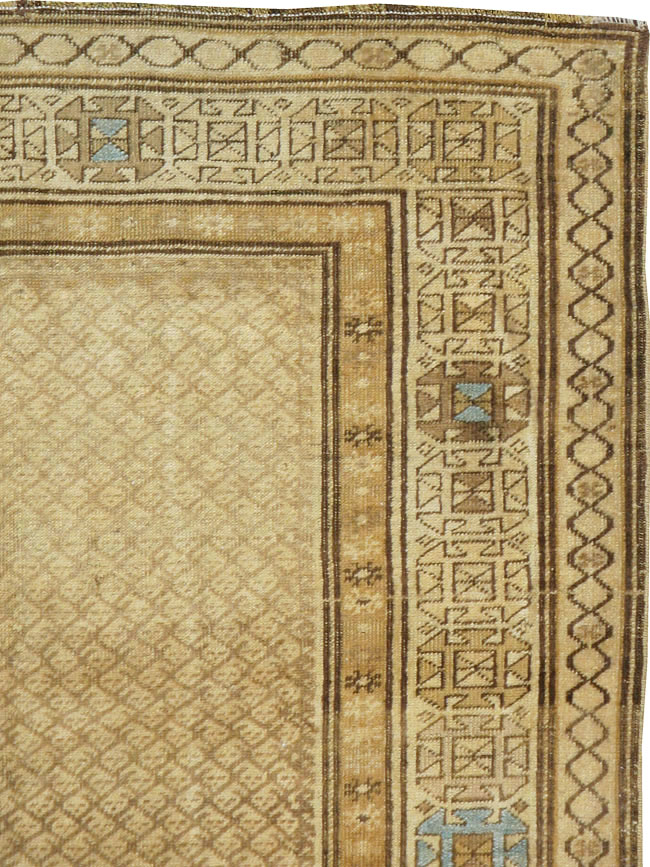 Vintage Persian Kurdish Rug, No.17565 - Staging