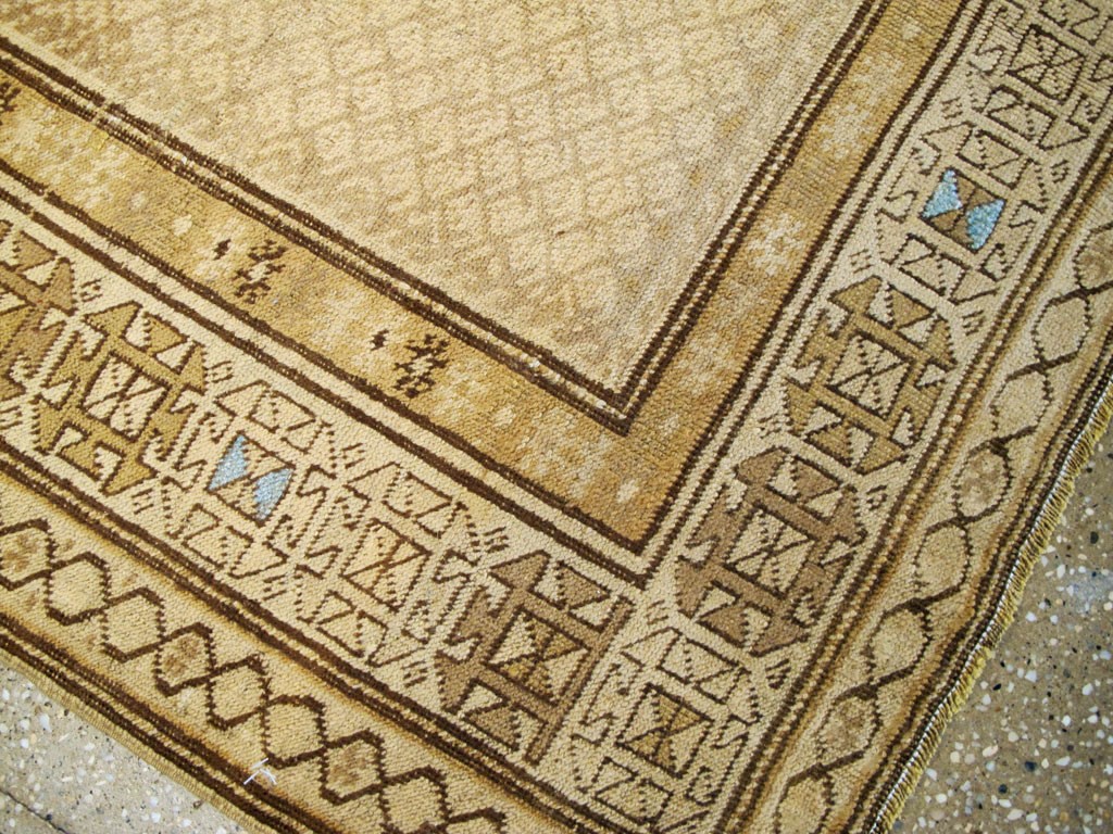 Vintage Persian Kurdish Rug, No.17565 - Staging