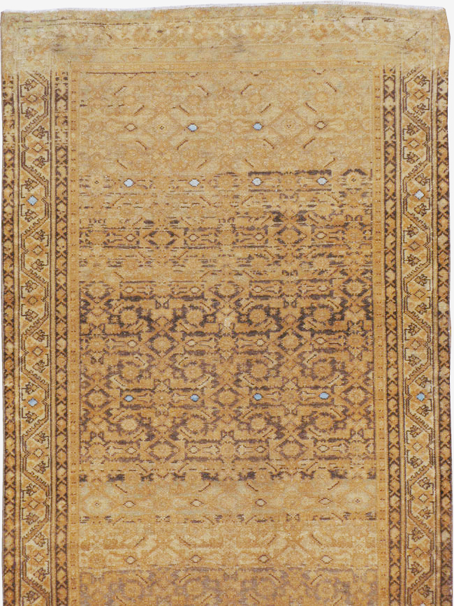 Antique Malayer Runner, No.17566 - Staging