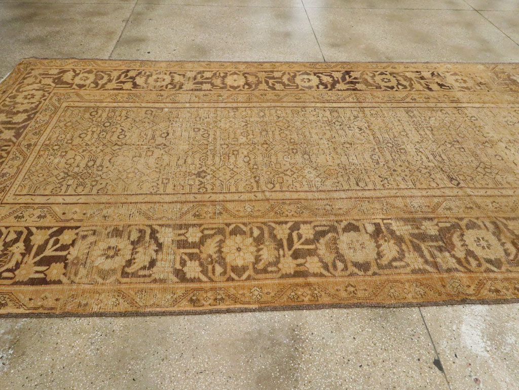 Antique Persian Malayer Carpet, No.17572 - Staging